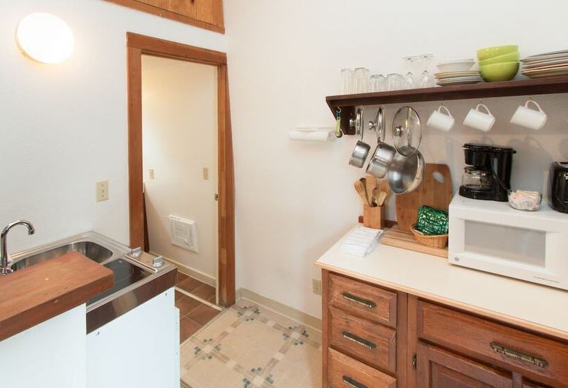 فندق صغير Sweetwater Inn And Spa