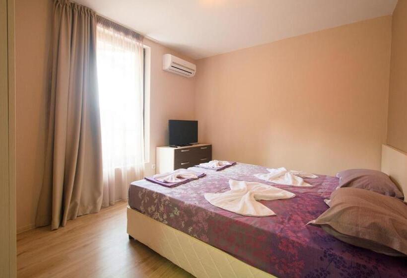 Holiday Village Lozenets