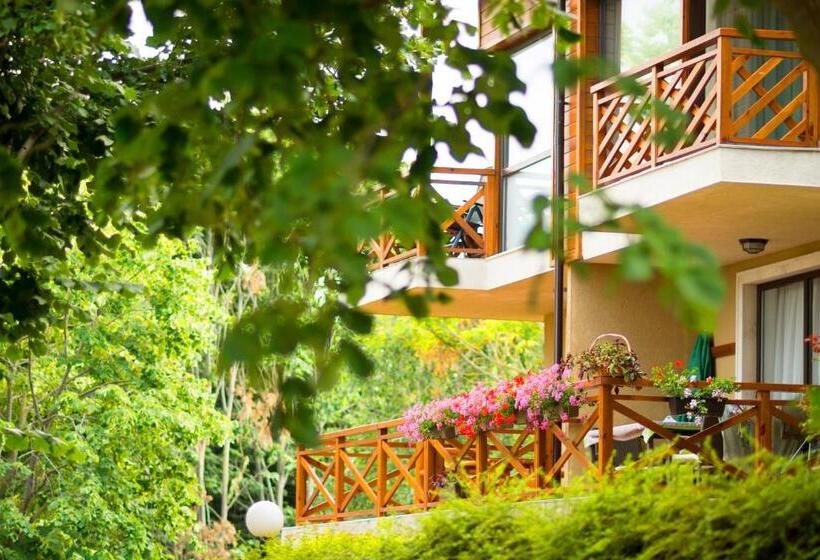 Holiday Village Lozenets