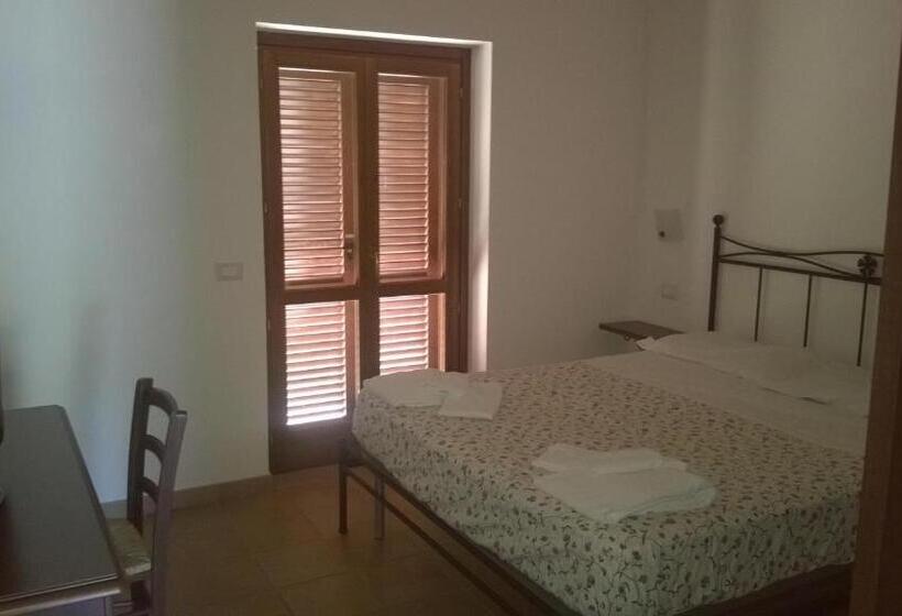 호텔 Agriturismo Monte Dell'olmo