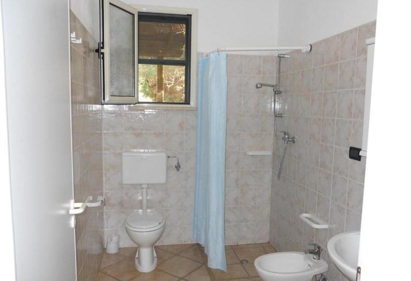 בית מלון כפרי Agriturismo Specchiarussa