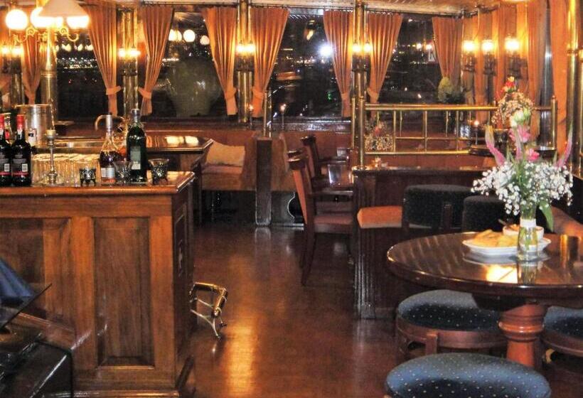 호텔 Kapitein Anna