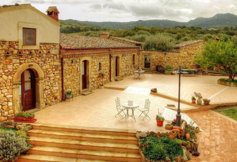 ホテル Le Querce Di Cota