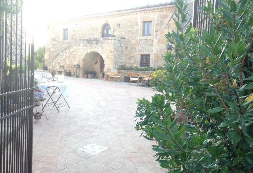 ホテル Le Querce Di Cota