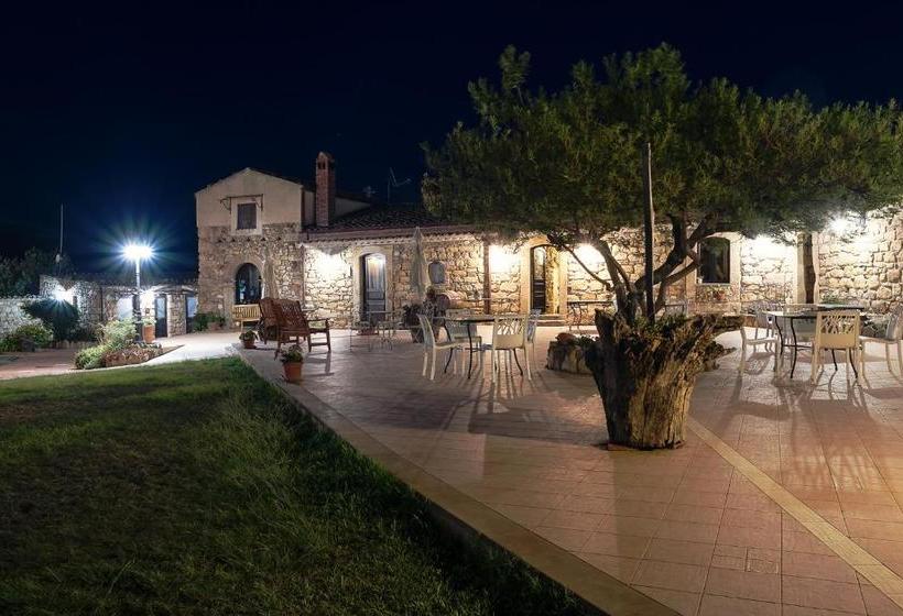 ホテル Le Querce Di Cota