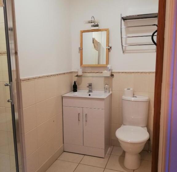 Пансион Ewich House B&b