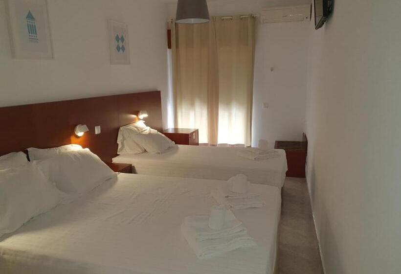 פנסיון Hospedaria Buganvilia Alvor