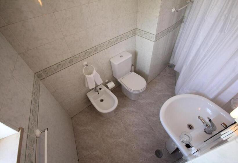 פנסיון Hospedaria Buganvilia Alvor