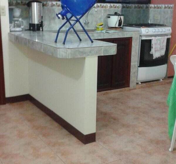 פנסיון Hostal Casa Cascada