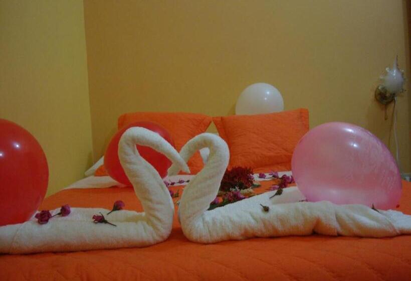 פנסיון Hostal Casa Cascada