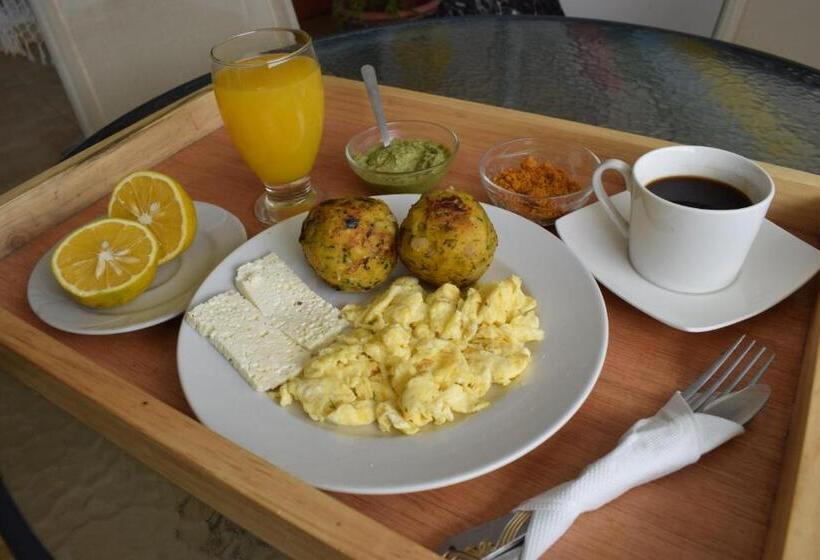 פנסיון Hostal Casa Latina