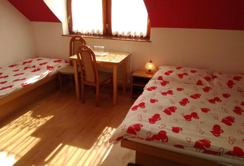 پانسیون Penzion Rosnicka Liesek