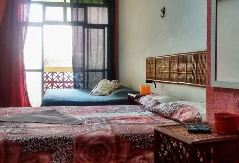 ペンション Pousada Biribiri