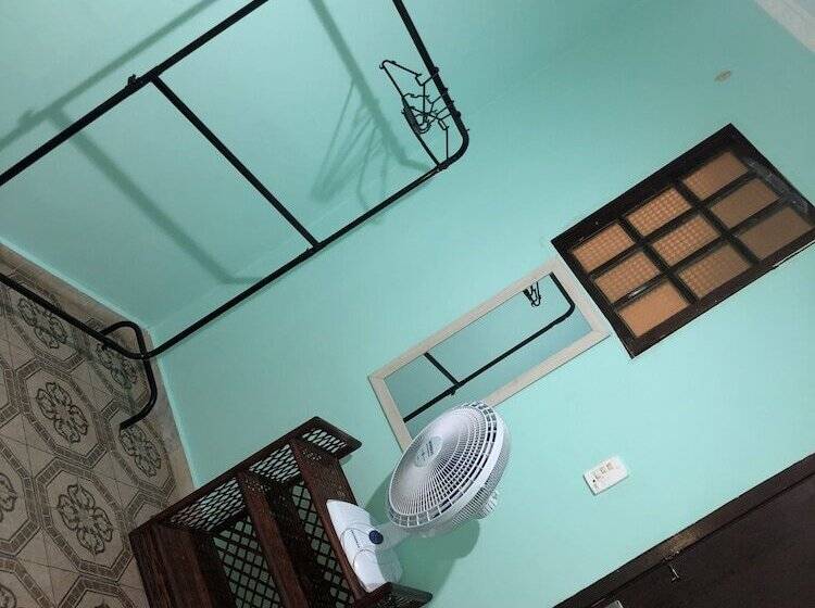 ペンション Pousada Biribiri