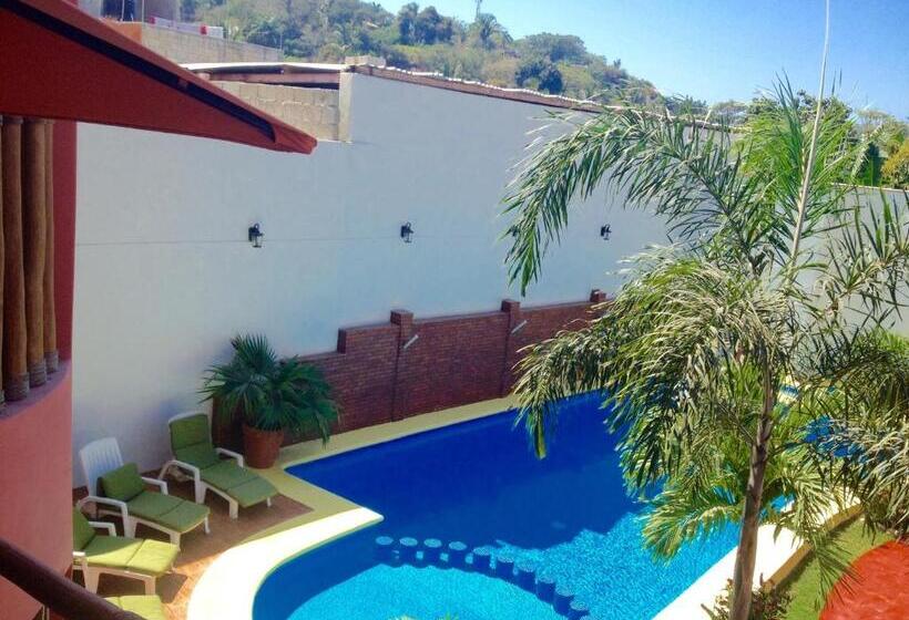 Y Suites Los Encantos