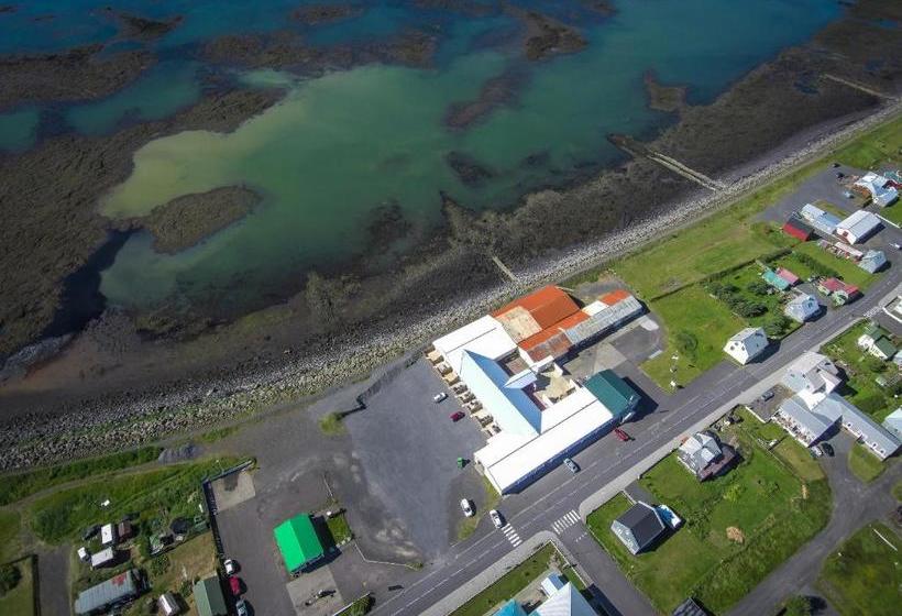 Bakki Apartments & Hostel