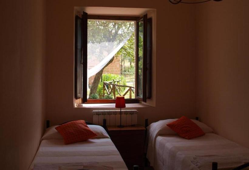 בית מלון כפרי Agriturismo La Quercia Gentile