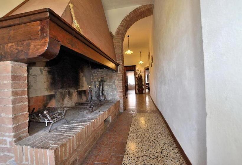 בית מלון כפרי Agriturismo Poggio Ai Grilli