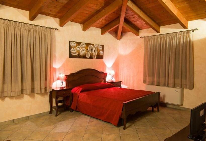 酒店 Agriturismo U' Casinu Dà Scala