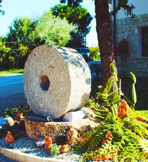 酒店 Agriturismo U' Casinu Dà Scala