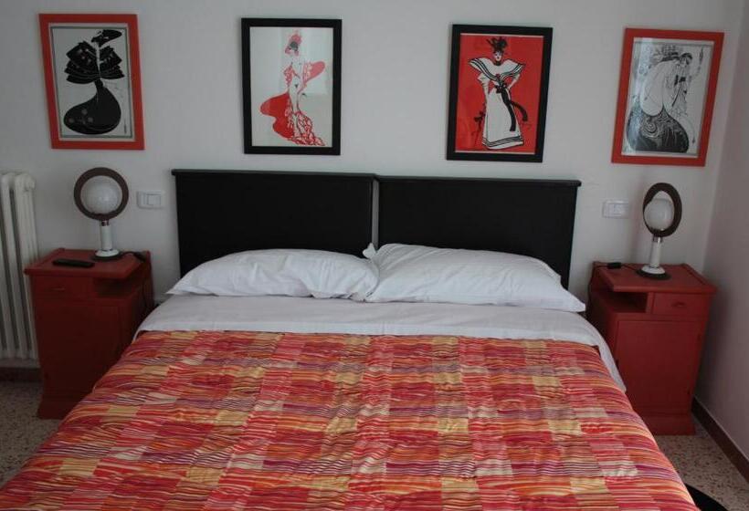 펜션 Affittacamere Parco Dei Canapè