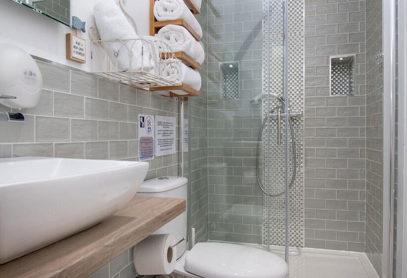 بنسيون Beachside Guest House