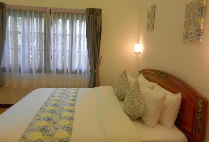 펜션 Eureka Villas Siem Reap