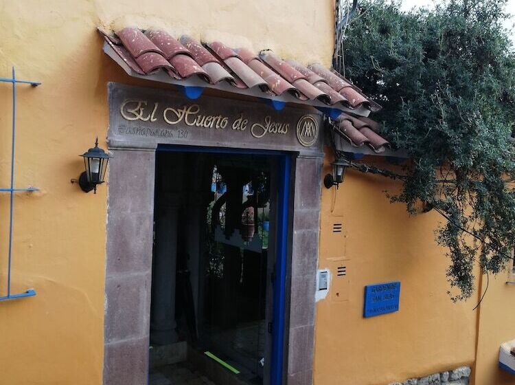 پانسیون Garden Of San Blas