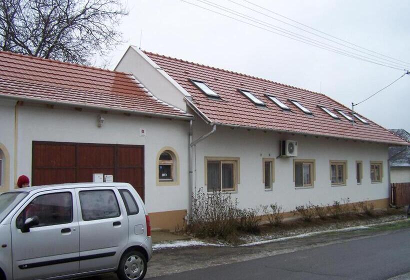 ペンション Guesthouse Kohári