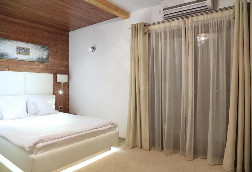 Пансион La Monitori