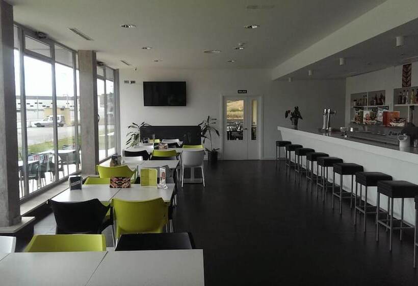 פנסיון Nruta Ponferrada