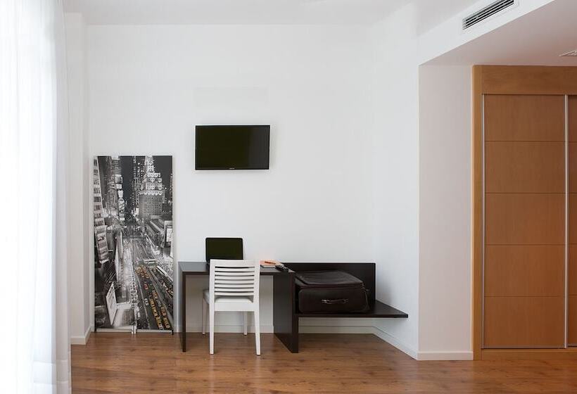 פנסיון Nruta Ponferrada