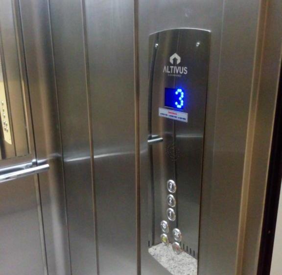 פנסיון Pousada Campanário