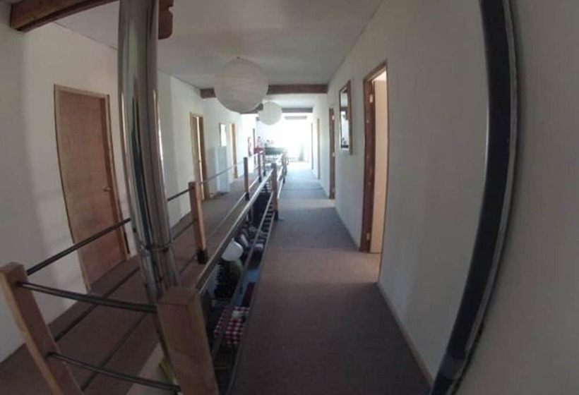 بنسيون Pucontours Hostal   Hostel