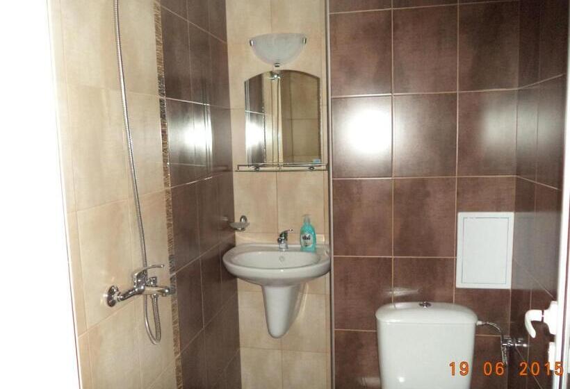 פנסיון Sveti Georgi Guest House