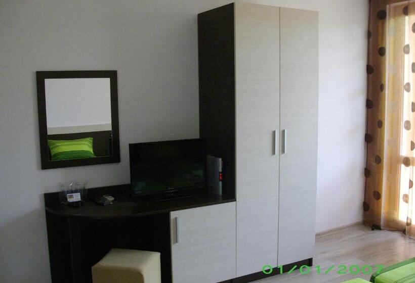 פנסיון Sveti Georgi Guest House