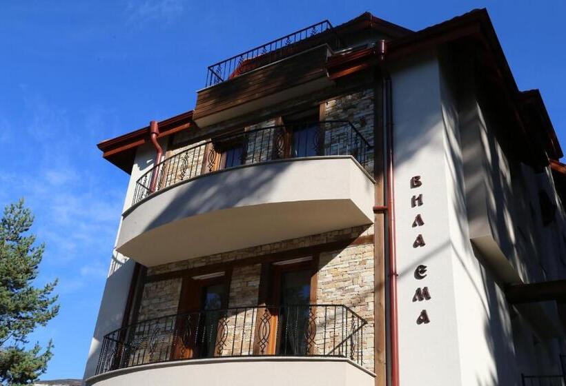 پانسیون Villa Ema