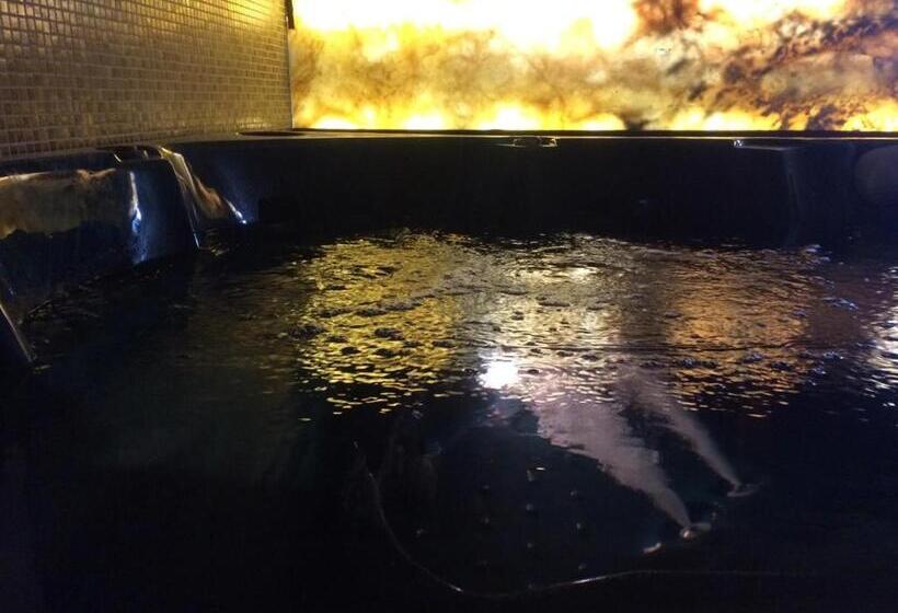 پانسیون Villa Ema