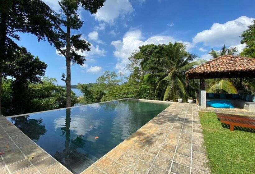 펜션 Villa Karamoja