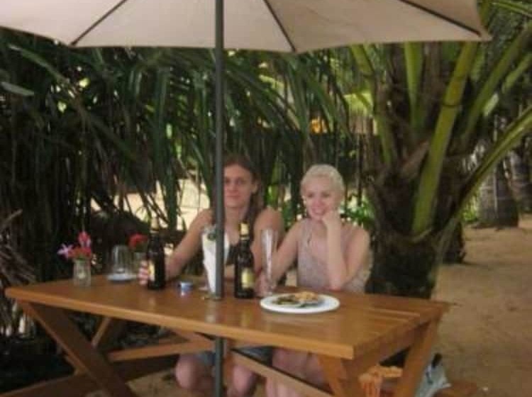 Общежитие Arcade Beach