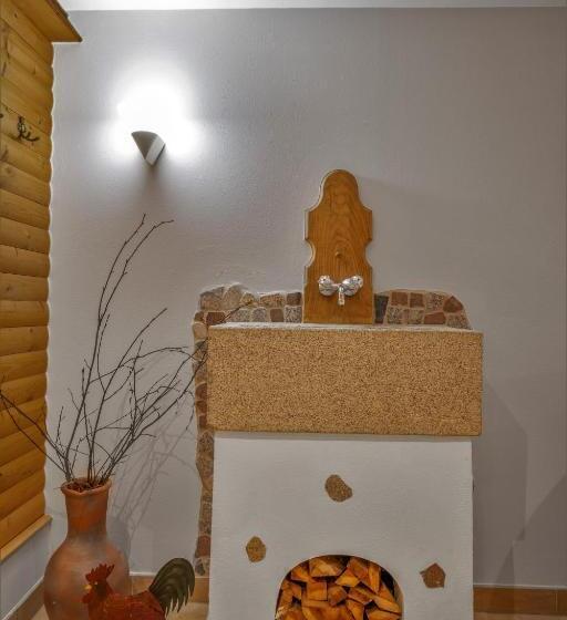 ユースホステル Gasthof Arracher Hof