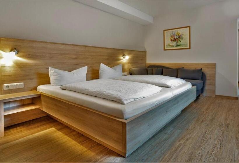 Общежитие Gasthof Arracher Hof