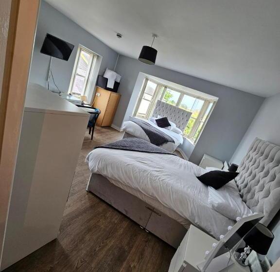 فندق صغير Laverty S   The Black Bull Inn