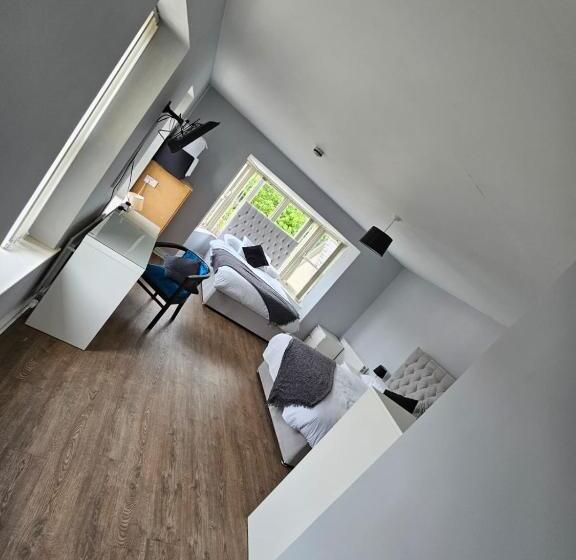 فندق صغير Laverty S   The Black Bull Inn