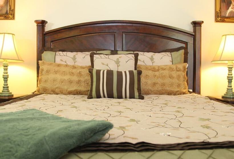 فندق صغير Monarch Cove Inn