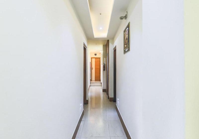 فندق صغير Shaurya Inn