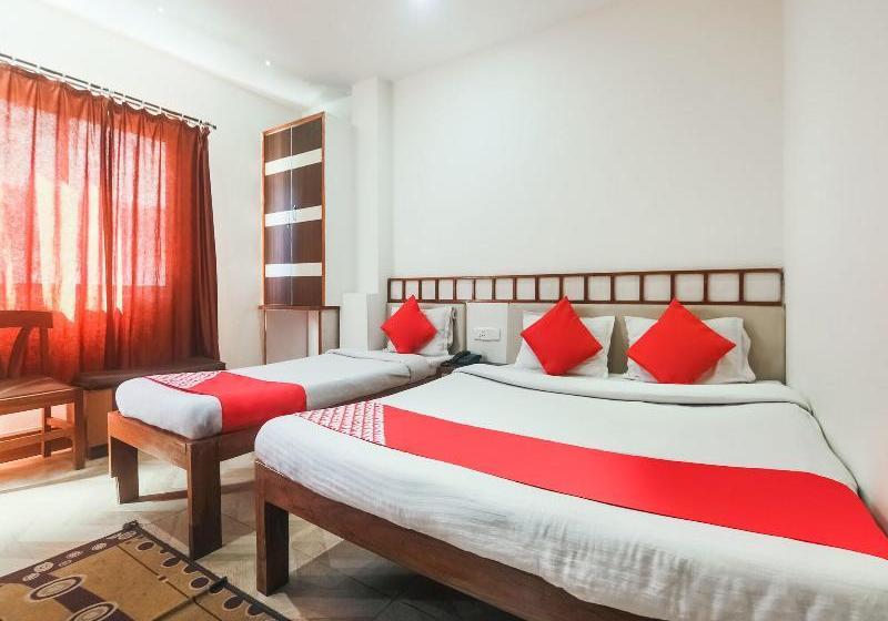 فندق صغير Shaurya Inn