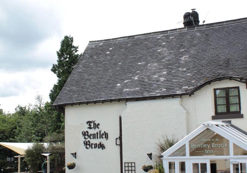 Общежитие Bentley Brook Inn