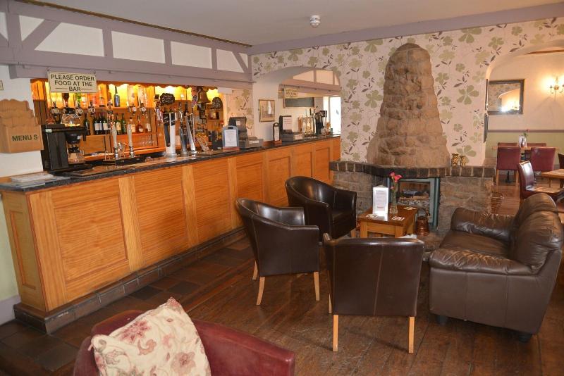 Общежитие Bentley Brook Inn