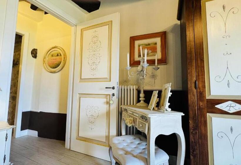 تختخواب و صبحانه Residenza Teatro Antico